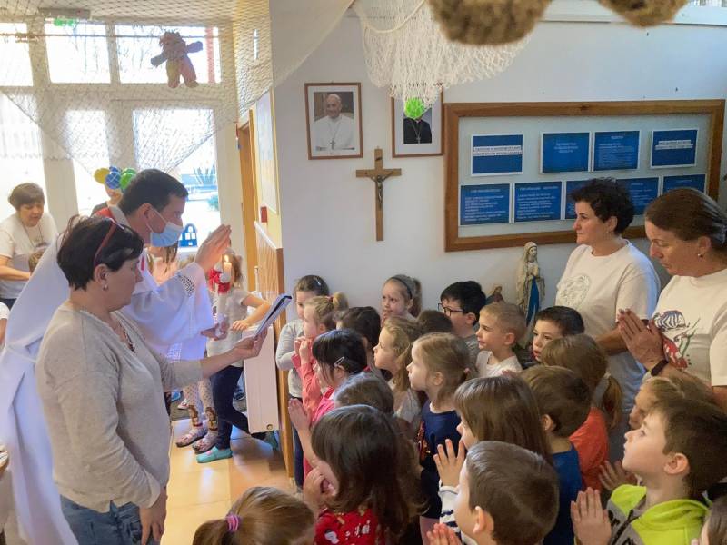 ParkOvi Gyertyaszentelő2.jpg